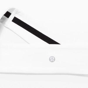 Lululemon fly away tamer II white